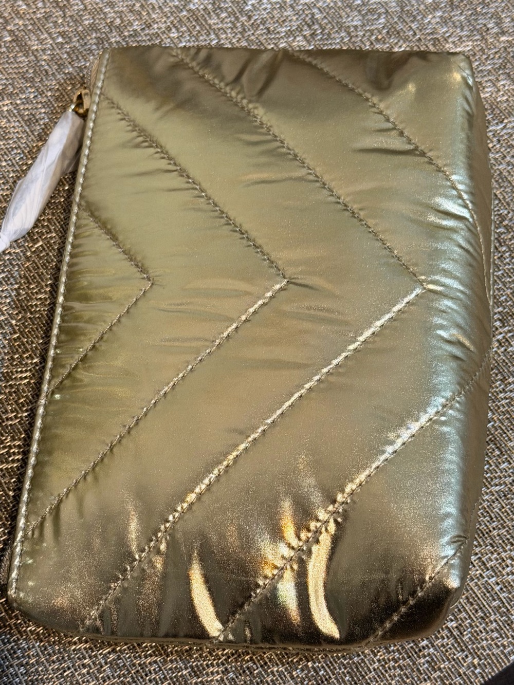 New VICTORIA'S SECRET 3 in makeup bag - Picture 7 of 13